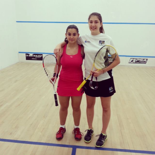 Cristina Gómez revalida el título de campeona de España sub 17 de squash