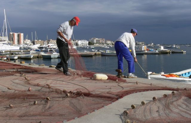 Teatro, talleres culinarios y fotografías muestran en San Pedro del Pinatar el papel de la pesca artesanal