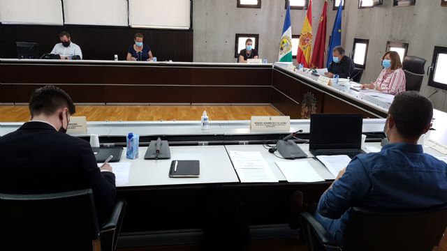 El Ayuntamiento de San Pedro del Pinatar muestra su respaldo al sector pesquero