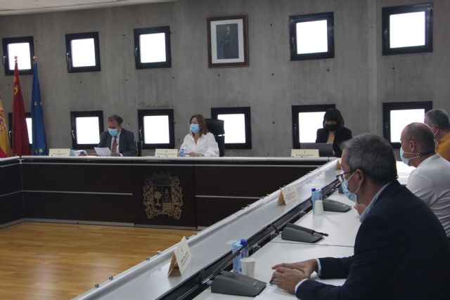 El Pleno de San Pedro del Pinatar aprueba la rebaja del tipo del IBI para 2022 hasta el 0,54%