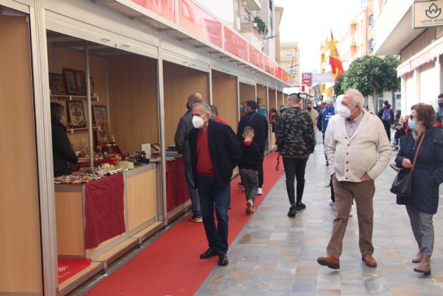 La II Feria de Coleccionismo cierra el programa navideño de San Pedro del Pinatar