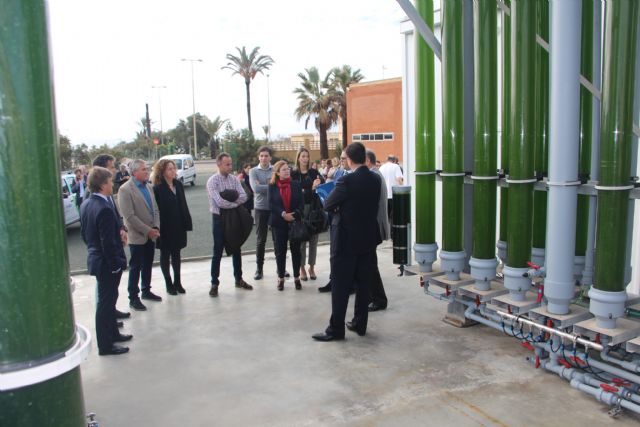 El centro de recursos marinos del IMIDA cuenta con una nueva planta de cultivo de microalgas