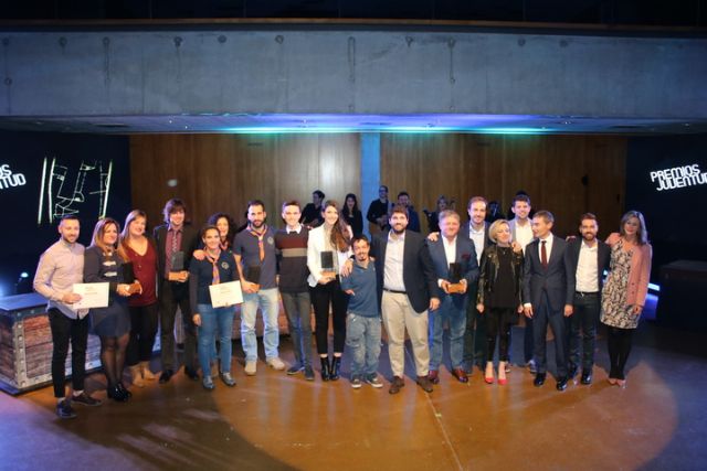Mikaseda recibe el Premio Emprendimiento Social de Juventud por la iniciativa 'Incubadora de empleo'