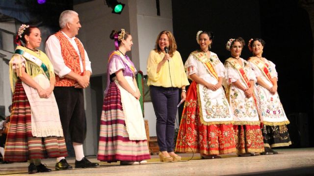 La peña El Caldero celebra el XI Festival de Folclore 'Villa de San Pedro'