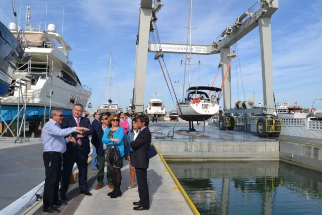 Un nuevo varadero completa las instalaciones portuarias de San Pedro del Pinatar