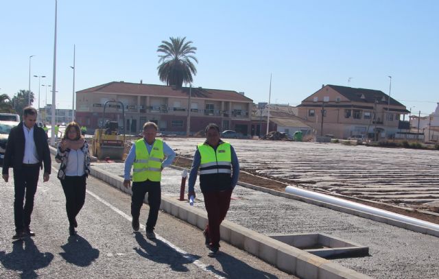 El Ayuntamiento mejora el acceso al municipio por la Avenida del Puerto