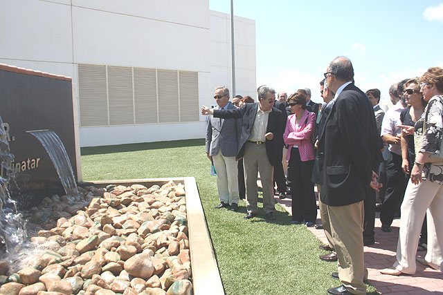 La ministra de Medio Ambiente, y Medio Rural y Marino, Elena Espinosa, visitó hoy junto con el consejero de Agricultura y Agua, Antonio Cerdá, la depuradora de San Pedro del Pinatar