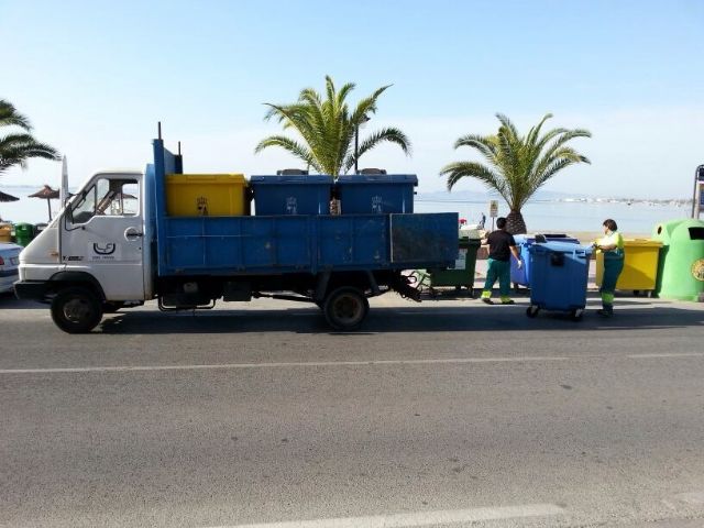 El Ayuntamiento mejora los puntos de recogida selectiva con nuevos contenedores