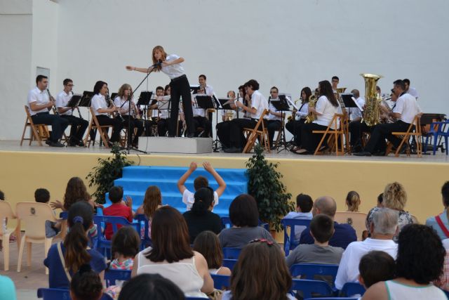 Los niños se acercan a la música en directo en el tercer concierto didáctico de la Unión Musical