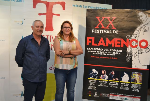 Capullo de Jeréz y Antonio El Pipa honran la memoria de Camarón en el XX Festival Flamenco de San Pedro del Pinatar
