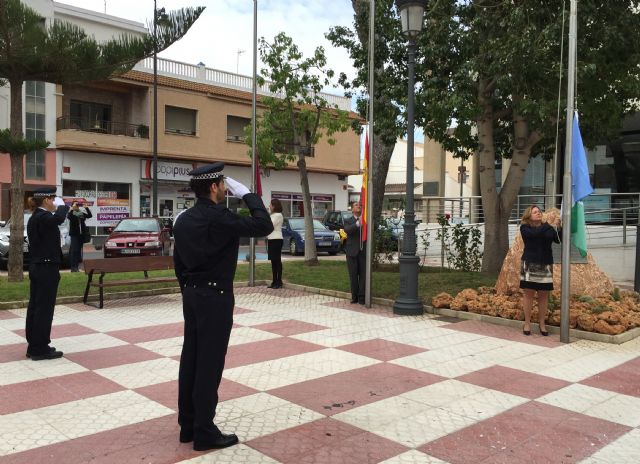 San Pedro del Pinatar conmemora el trigésimo séptimo aniversario de la Constitución Española