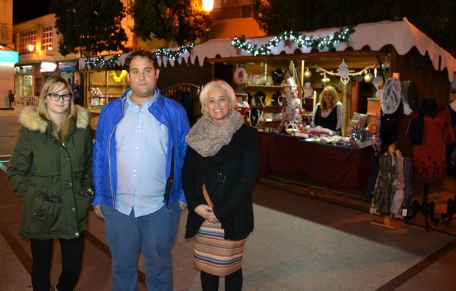 La plaza de España se viste de Navidad