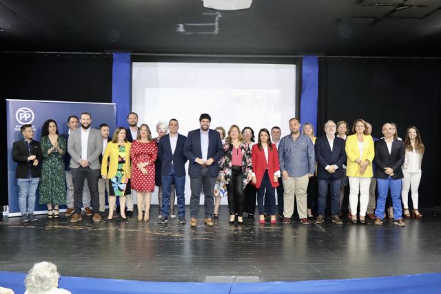 López Miras asiste a la presentación de la candidatura de San Pedro del Pinatar