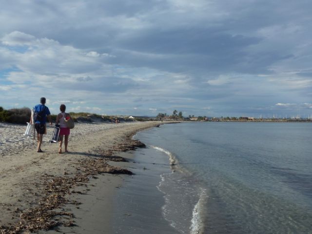 El sector turístico de San Pedro del Pinatar extrema las medidas higiénico-sanitarias para unas vacaciones seguras