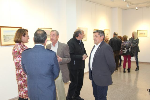 Juan Luis Ibarreta plasma la luz y la belleza del Mar Menor en una exposición con fines solidarios