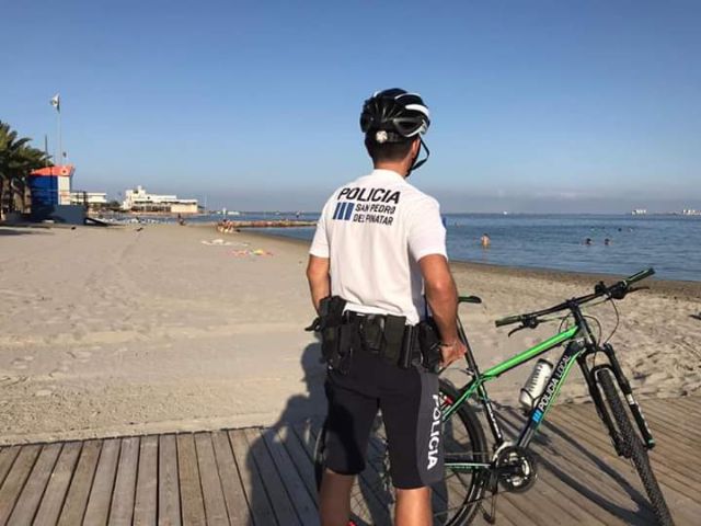 La Policía Local de San Pedro del Pinatar  vuelve a vigilar paseos marítimos y playas durante el verano