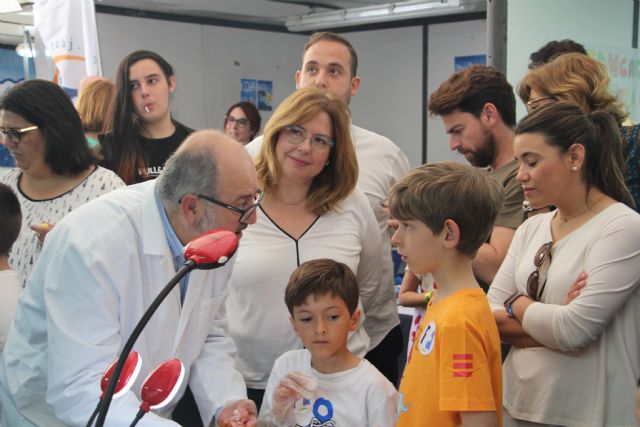 La explanada de Lo Pagán acoge la segunda Feria de Educación y Juventud