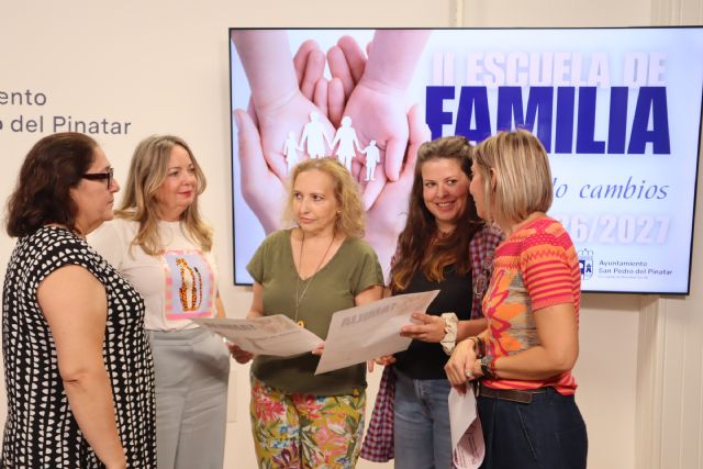 Bienestar Social pone en marcha la II Escuela de Familias 'Promoviendo cambios'