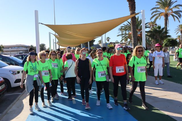 La VI Marcha Solidaria recauda 4.500 euros para la lucha contra el cáncer