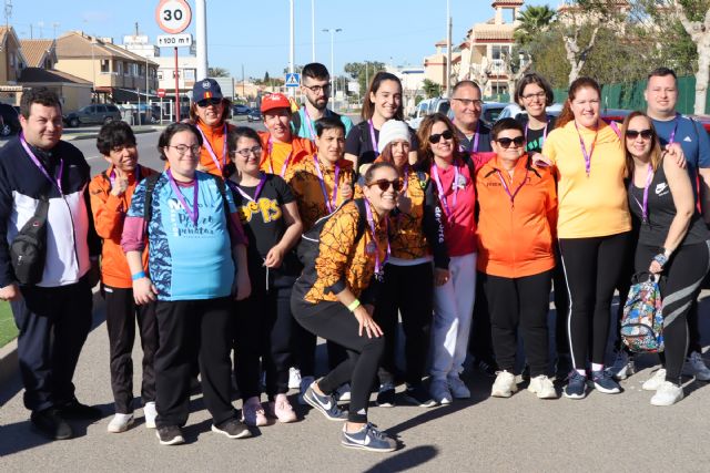 San Pedro del Pinatar conmemora el Día Internacional de la Mujer con una marcha saludable