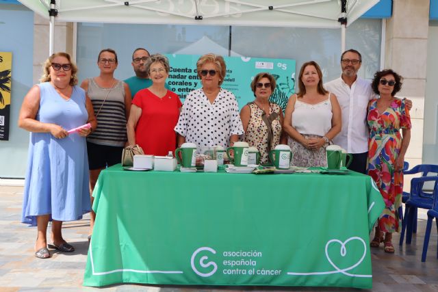 La Asociación Española Contra el Cáncer recauda 7.562 euros en su tradicional cuestación de verano