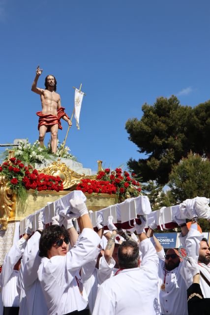 La alegría y la emoción del Encuentro del Domingo de Resurrección cierran la Semana Santa Pinatarense