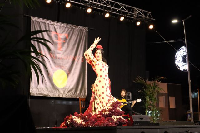 Identidad Flamenca, cante y baile bajo el cielo pinatarense