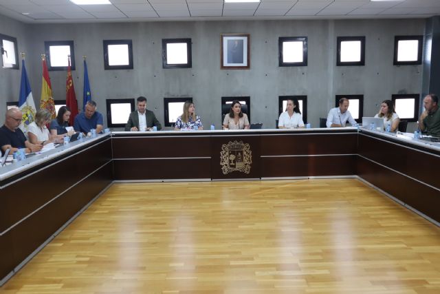 El  Pleno del Ayuntamiento aprueba la organización interna municipal y el régimen de retribuciones para la nueva legislatura