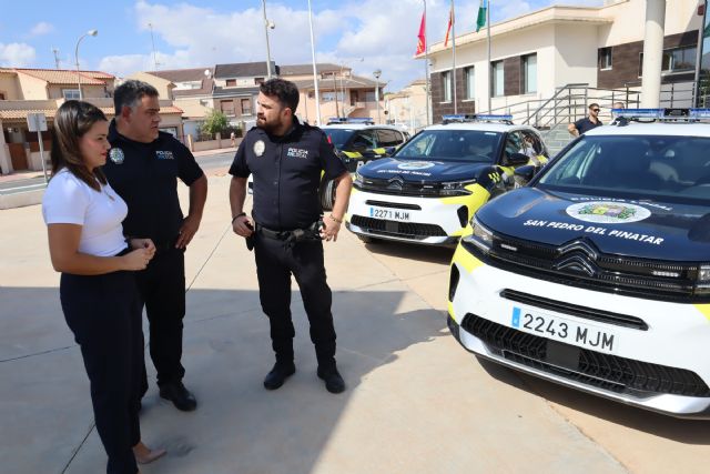 La Policía Local de San Pedro del Pinatar amplía su parque móvil con cuatro nuevos vehículos