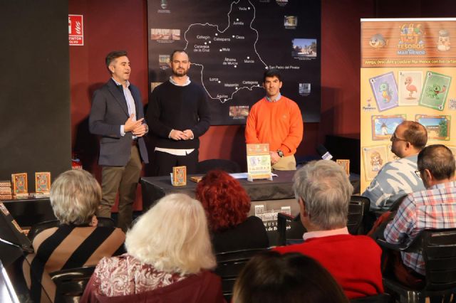 Un juego de mesa invita a conocer los “Tesoros del Mar Menor”