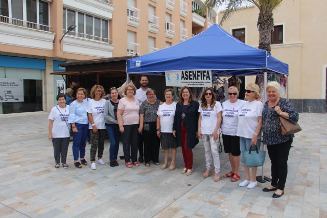 Asenfinfa Pinatar conmemora el Día Internacional de la Fibromialgia