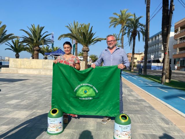 San Pedro del Pinatar consigue por primera vez la Bandera Verde que otorga Ecovidrio