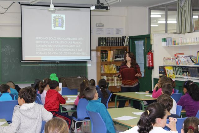 Con el lema “Aprendemos a valorar nuestro entorno” los escolares pinatarenses conocen su municipio