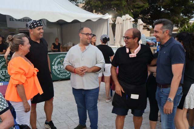 La gastronomía murciana presente en la festividad de La Virgen del Carmen gracias a la Peña El Caldero