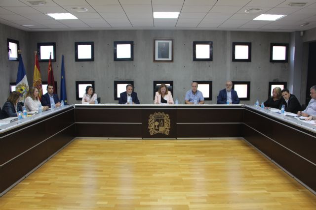 La alcaldesa de San Pedro del Pinatar insta a la actuación conjunta y urgente de todas las administraciones para abordar la crisis del Mar Menor