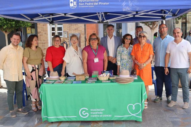 La AECC informa sobre la importancia de la prevención en el cáncer de próstata y de piel