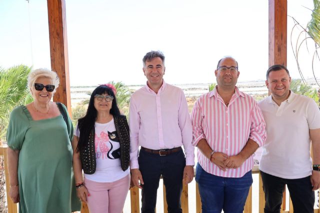 Un nuevo observatorio elevado invita a conocer Las Salinas desde la Avenida del Puerto