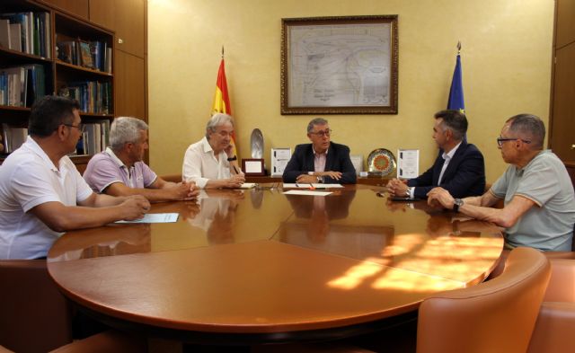 El presidente de la CHS mantiene una reunión con los alcaldes de Pilar de la Horadada y San Pedro del Pinatar