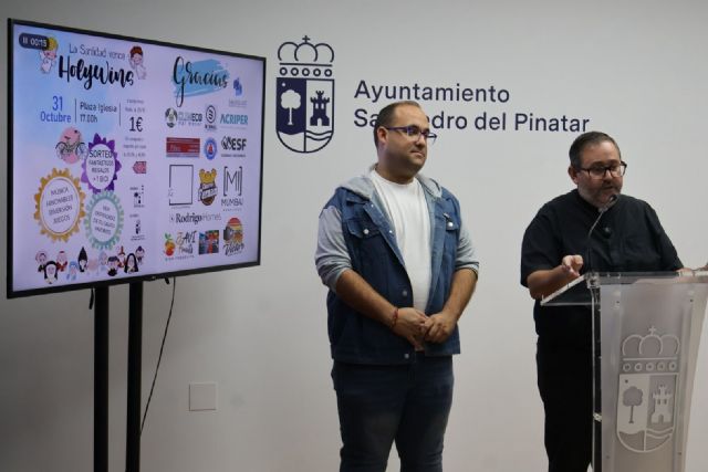 La parroquia San Pedro Apóstol celebra HollyWins con los más pequeños