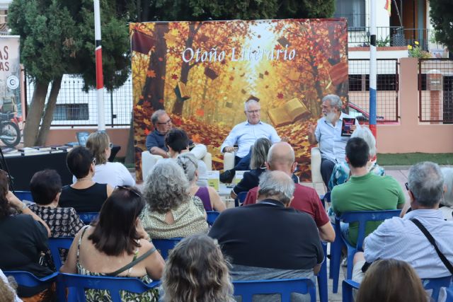 El ciclo `Otoño Literario' lleva tres nuevas propuestas literarias a la Casa de Cultura