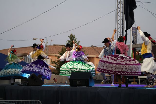 La Peña El Caldero rinde homenaje a Luis Fernández en su XVIII Festival Nacional de Folclore