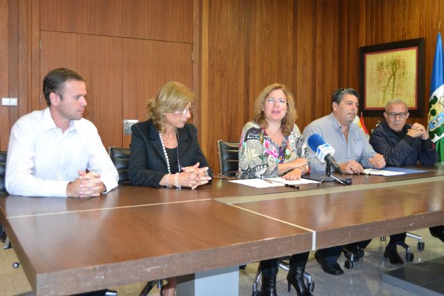 Ayuntamiento y FAGA renuevan su compromiso para reducir el absentismo y mejorar el rendimiento del alumnado gitano