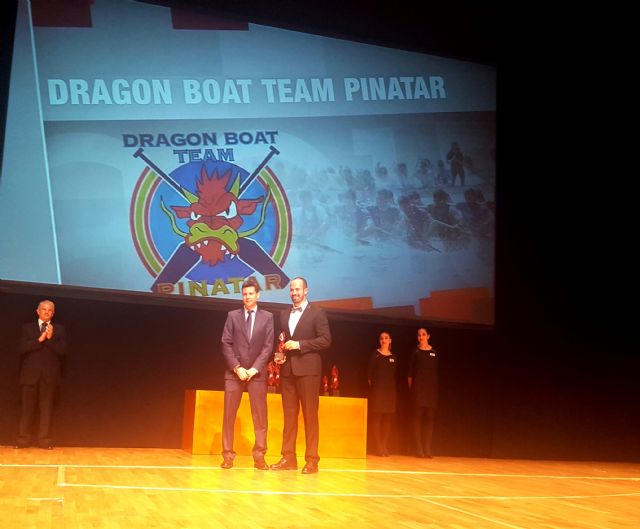 Dragon Boat Team Pinatar recibió una Mención especial en la Gala del Deporte de la región de Murcia