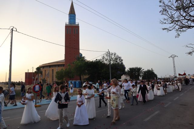Los niños de comunión procesionan en San Pedro y Lo Pagán con motivo del Corpus Christi 2022