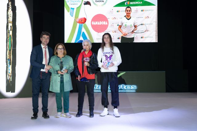 Los IV Premios al Deporte Pinatarense ensalzan los logros de deportistas y clubs locales