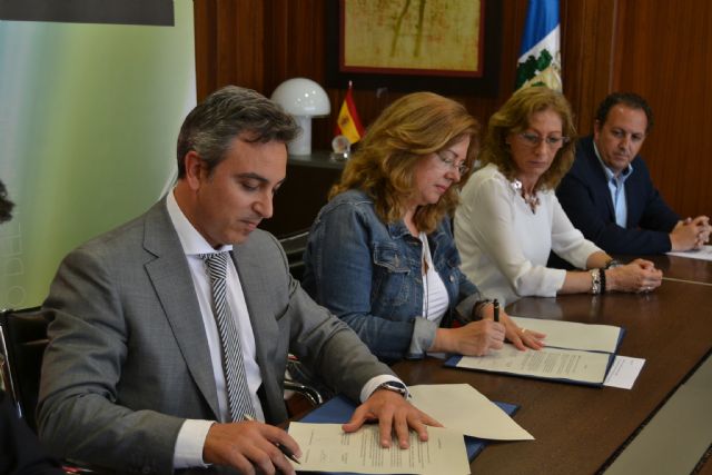 La Fundación CajaMurcia destina 3.000 euros a  la Universidad Popular de San Pedro