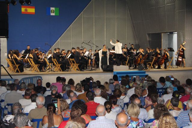 La Joven Orquesta del Noroeste de la Región de Murcia ofrecío un concierto en Lo Pagán